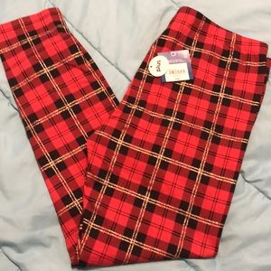 NWOT Girl’s 18 1/2 plus holiday leggings
